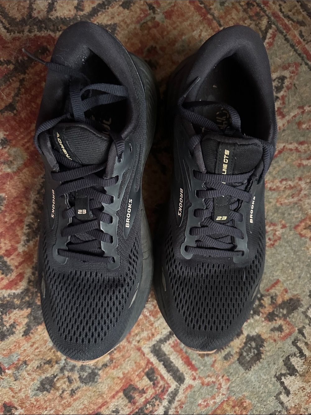 Brooks Black Mesh Women's/Unisex Running Sneakers